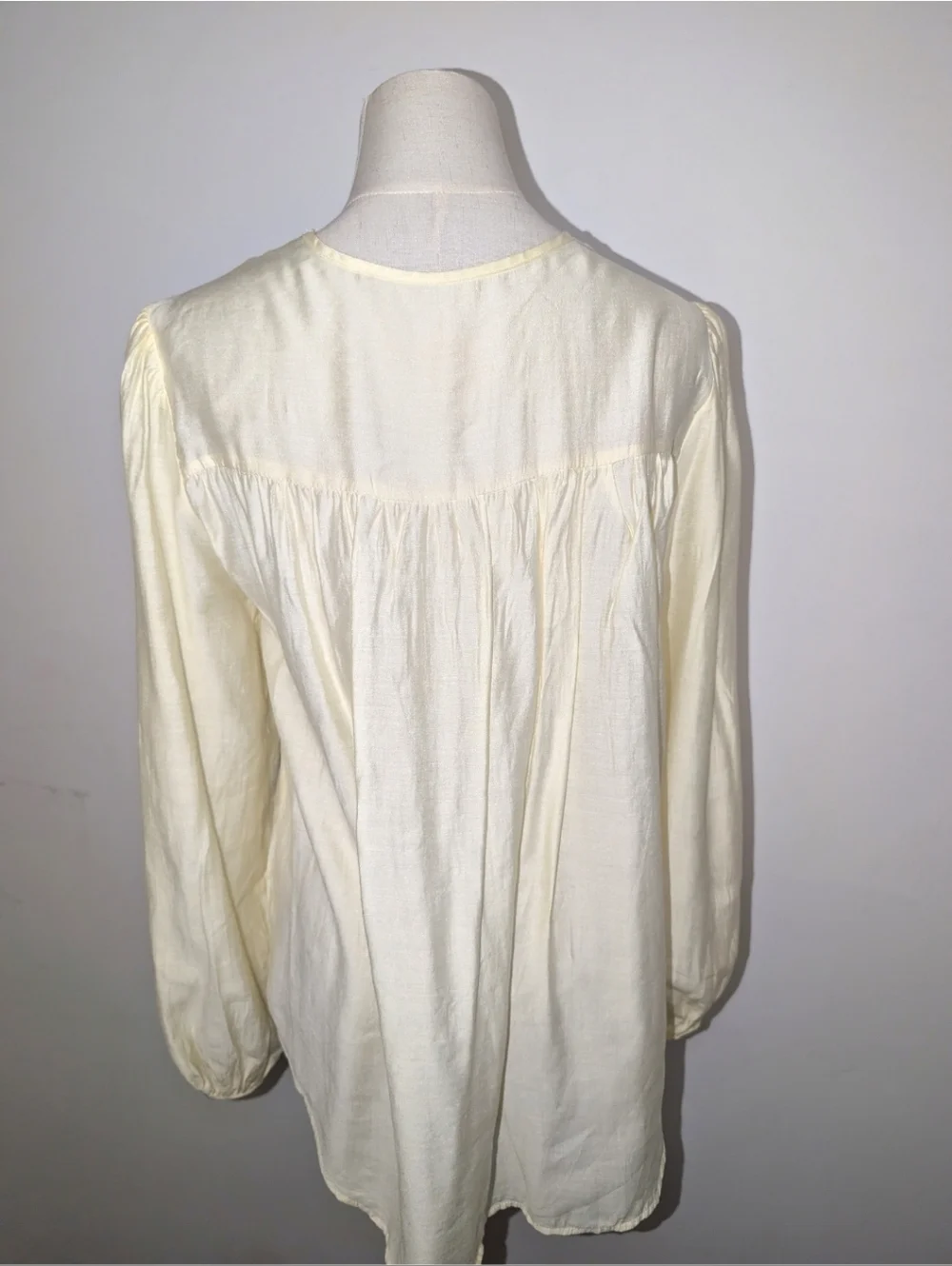 Pale Yellow V-Neck Button-Front Blouse - Picture 4 of 12
